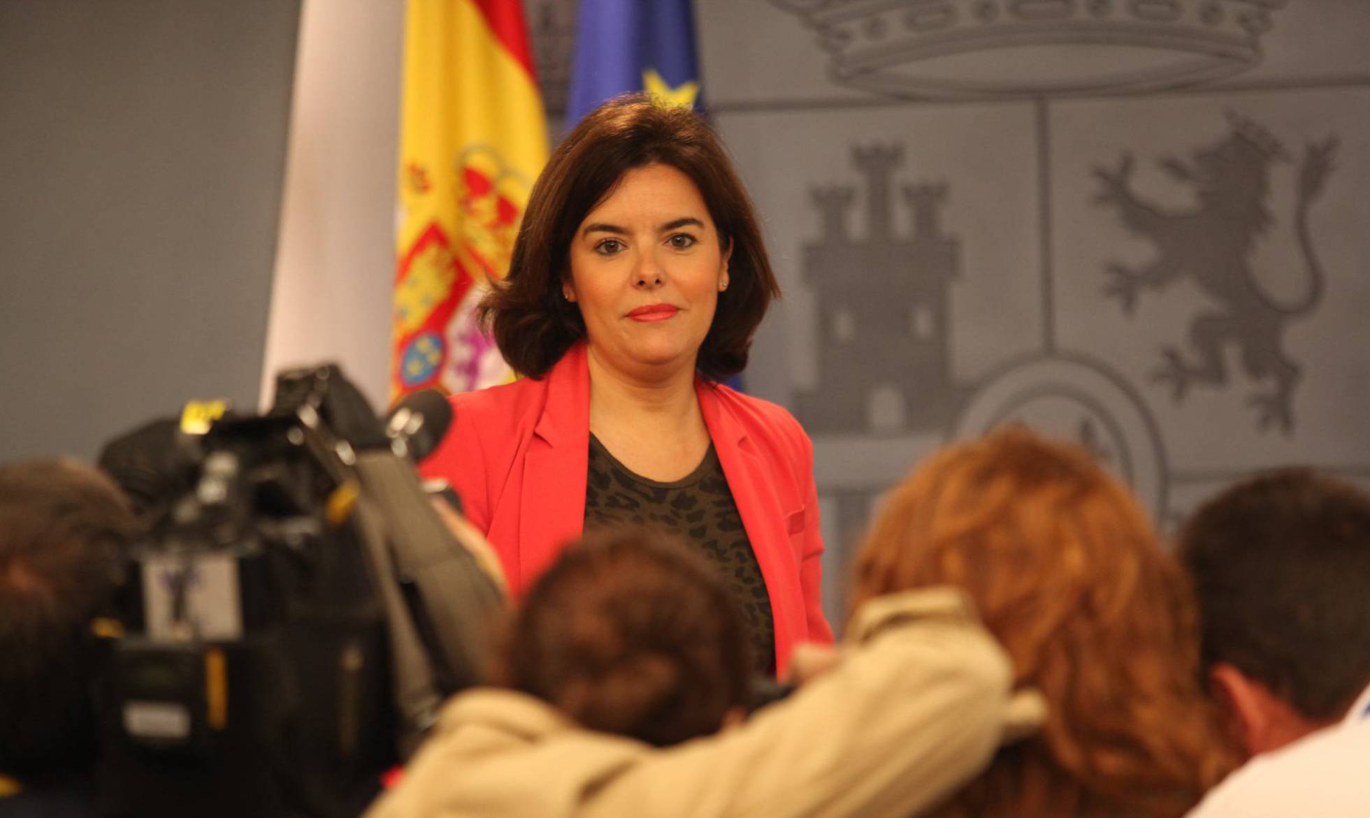 La vicepresidenta del Gobierno, Soraya Sáenz de Santamaría, en la rueda de prensa del Consejo de Ministros La vicepresidenta del Gobierno, Soraya Sáenz de Santamaría, en la rueda de prensa del Consejo de Ministros
