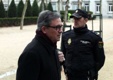Multa a una periodista a l’Audiència Nacional per la ‘llei mordassa’