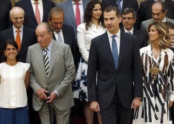Los Reyes viajan al País Vasco en medio de la campaña electoral