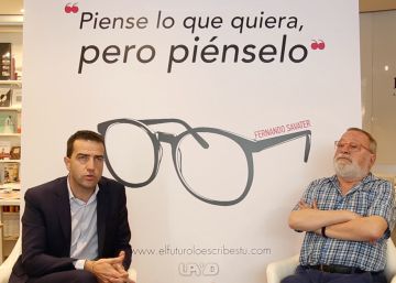 UPyD se pone las gafas de Savater UPyD se pone las gafas de Savater