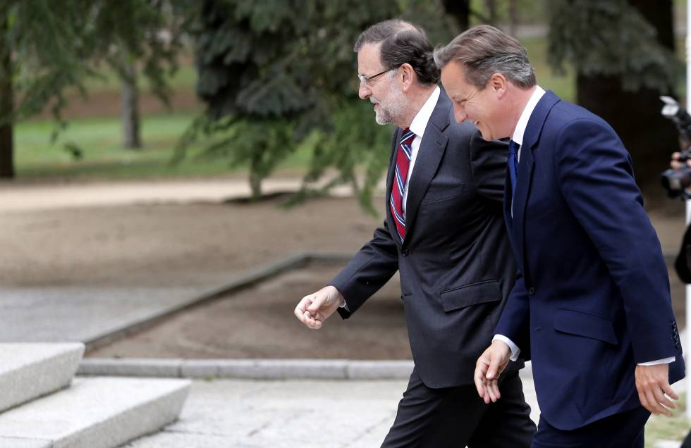 Spain's Mariano Rajoy and Britain's David Cameron in September 2015