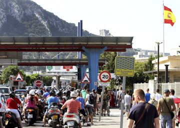 Margallo dice que Gibraltar hará un “mal negocio” si no acepta la cosoberanía Margallo dice que Gibraltar hará un “mal negocio” si no acepta la cosoberanía