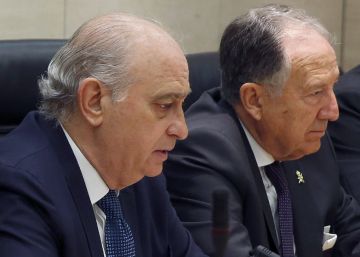 Interior mantiene el nivel 4 de alerta y califica de “yihadista” el ataque Interior mantiene el nivel 4 de alerta y califica de “yihadista” el ataque