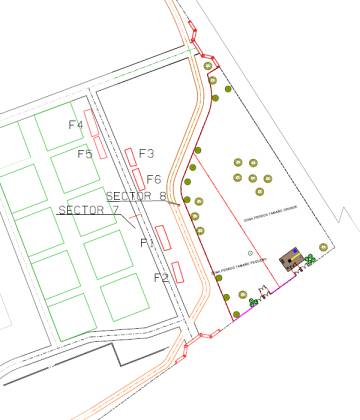 Mapa donde se señala la fosa número ocho y el emplazamiento del parque.
