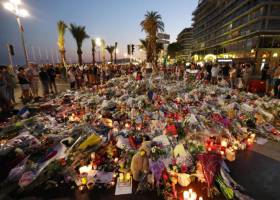 Los yihadistas hablan castellano y ‘apuntan’ a España