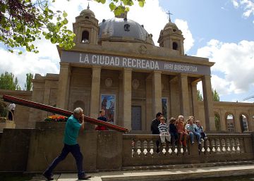 La Justicia avala la exhumación de los restos de Sanjurjo