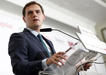 Rivera exige la dimisión de Barberá para apoyar otra investidura de Rajoy