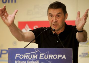 PNV, Bildu y Podemos defienden el derecho a decidir de forma diferente PNV, Bildu y Podemos defienden el derecho a decidir de forma diferente