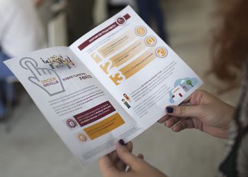 Los sevillanos apoyan alargar un día la Feria de Abril Los sevillanos apoyan alargar un día la Feria de Abril