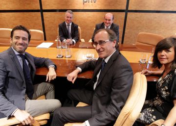 El PP, dispuesto a acuerdos puntuales con el PNV pero desde la oposición El PP, dispuesto a acuerdos puntuales con el PNV pero desde la oposición