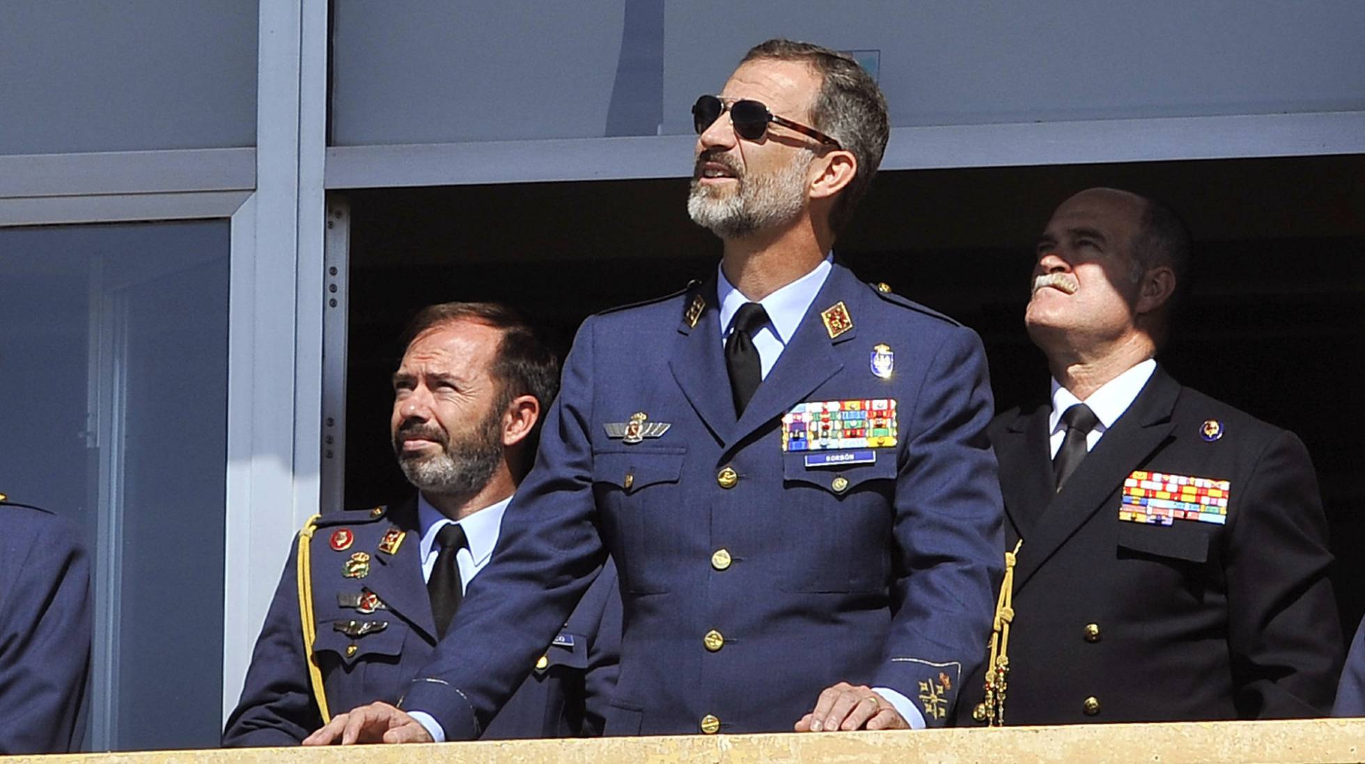 El Rey Felipe durante su visita a las instalaciones del Ala 14, en la Base Aérea de Los Llanos, Albacete. El Rey Felipe durante su visita a las instalaciones del Ala 14, en la Base Aérea de Los Llanos, Albacete.