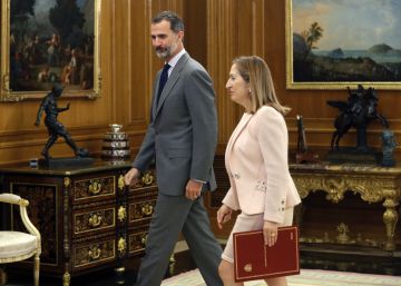 El Rey recibe la lista de líderes para celebrar la ronda de consultas El Rey recibe la lista de líderes para celebrar la ronda de consultas