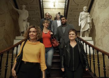 El PSOE expedienta a los 15 diputados que incumplieron la orden de abstención El PSOE expedienta a los 15 diputados que incumplieron la orden de abstención