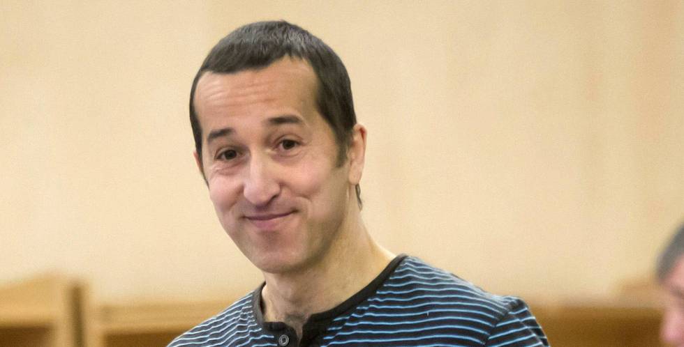 El Supremo confirma 92 años de cárcel al etarra Gogeaskoetxea por intentar matar al rey Juan Carlos El Supremo confirma 92 años de cárcel al etarra Gogeaskoetxea por intentar matar al rey Juan Carlos