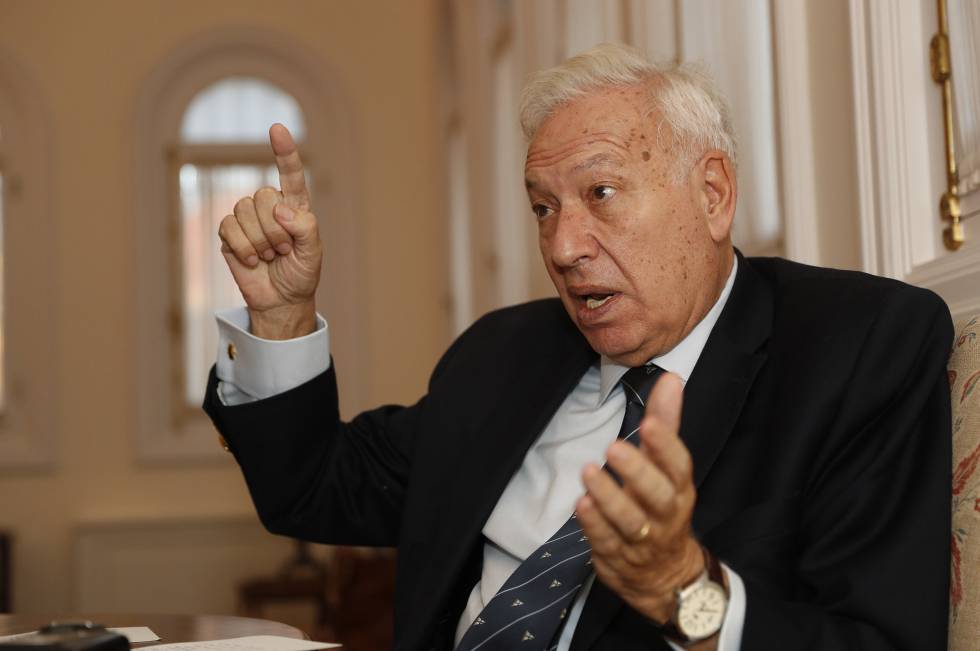 El exministro de Asuntos Exteriores, José Manuel García-Margallo, durante la entrevista.