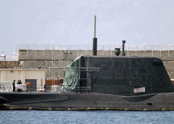Imagen de archivo de un submarino brit&aacute;nico  en el Estrecho.