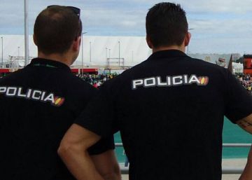 La Policía acusa a un youtuber por injurias y calumnias contra los agentes