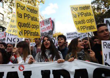 El Ministerio califica de “irrelevante” el seguimiento de la huelga anti LOMCE El Ministerio califica de “irrelevante” el seguimiento de la huelga anti LOMCE