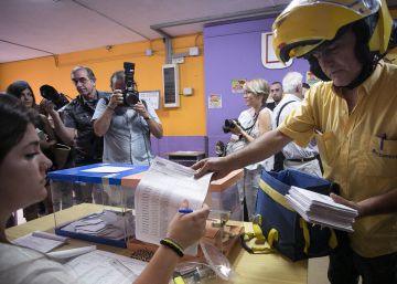 Europa critica el voto rogado y la Junta Electoral pide que sea por Internet