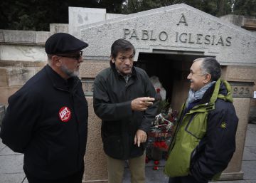 La gestora del PSOE rechaza el adelanto del congreso que piden los críticos La gestora del PSOE rechaza el adelanto del congreso que piden los críticos