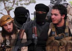 Dos años de libertad vigilada para los menores que intentaron unirse al ISIS Dos años de libertad vigilada para los menores que intentaron unirse al ISIS