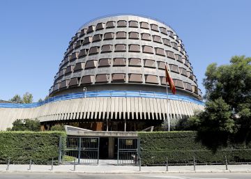 Spain’s Constitutional Court rules political party members must toe line
