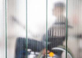 La ministra de Sanidad admite que estudia subir el copago farmacéutico a los jubilados que más ingresan La ministra de Sanidad admite que estudia subir el copago farmacéutico a los jubilados que más ingresan