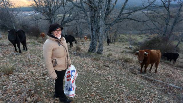 Una ganadera de Valsaín (Segovia), donde se ha alcanzado una sensación térmica de -17.