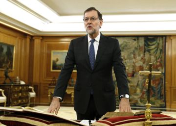 El PP frena en el Senado una moción para eliminar los símbolos religiosos