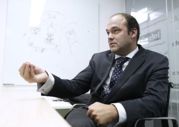 “El PSOE ha ganado siempre que desde la izquierda miraba al centro”