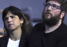 Iglesias pactó con Errejón la candidatura en Madrid para compensar su pérdida de poder estatal Iglesias pactó con Errejón la candidatura en Madrid para compensar su pérdida de poder estatal