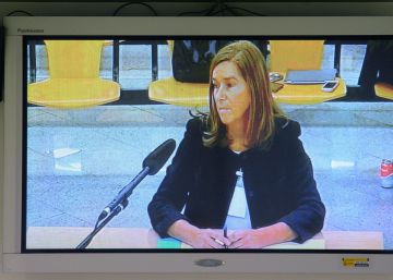 El PP, un señor que pasaba por allí