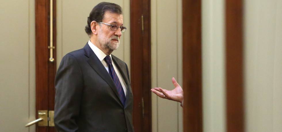 Francia firma la entrega a España del “archivo de ETA” Francia firma la entrega a España del “archivo de ETA”