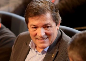 La gestora del PSOE advierte contra las recetas “milagrosas” La gestora del PSOE advierte contra las recetas “milagrosas”