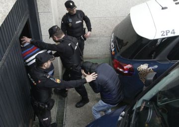 Una descarga de 2,6 toneladas de coca en Galicia pone en jaque a la policía