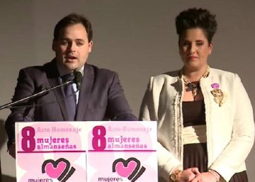 “Buenas esposas y madres”: el criticado discurso del alcalde de Almansa