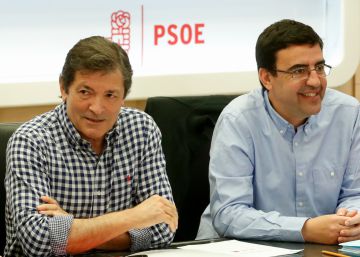 La gestora del PSOE quiere controlar
las donaciones a los candidatos La gestora del PSOE quiere controlar
las donaciones a los candidatos