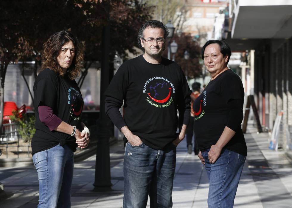 De izquierda a derecha, Carmen Cortés, Jesús Lozano y Mercedes García.