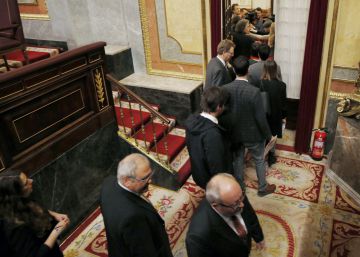 Diputats nacionalistes i Podem abandonen el ple en solidaritat amb Homs