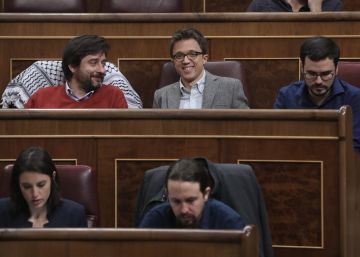 Errejón recupera fuerzas en segunda fila y prepara su vuelta Errejón recupera fuerzas en segunda fila y prepara su vuelta