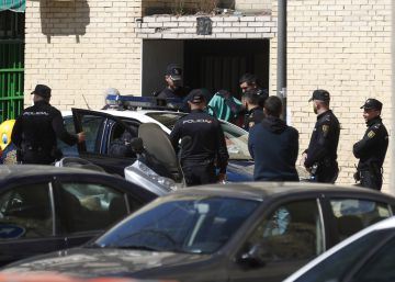 Asesina a su pareja tras golpearle en la cabeza y rociarla con gasolina en Tenerife Asesina a su pareja tras golpearle en la cabeza y rociarla con gasolina en Tenerife