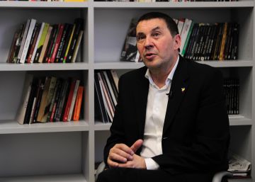 Arnaldo Otegi: “El desarme de ETA debería haberse producido antes” Arnaldo Otegi: “El desarme de ETA debería haberse producido antes”