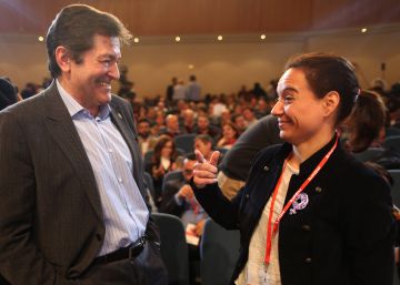 El presidente de la gestora del PSOE rechaza la moción de censura y pide a Podemos una relación “más sincera” El presidente de la gestora del PSOE rechaza la moción de censura y pide a Podemos una relación “más sincera”
