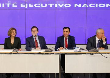 La división del PP sevillano traslada su disputa a la cúpula nacional del partido La división del PP sevillano traslada su disputa a la cúpula nacional del partido