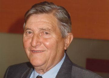 Luis Hernando, forjador de la Nefrología española Luis Hernando, forjador de la Nefrología española