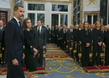 El Rey y la infanta Cristina se reencuentran tras la absolución en el ‘caso Nóos’ El Rey y la infanta Cristina se reencuentran tras la absolución en el ‘caso Nóos’