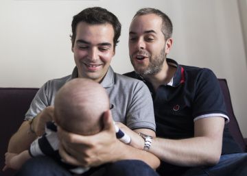 “Tenemos un hijo por gestación subrogada y no quieren registrarlo” “Tenemos un hijo por gestación subrogada y no quieren registrarlo”