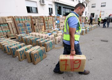 Un excoronel afronta nueve años de cárcel por cobrar ‘mordidas’ del narco Un excoronel afronta nueve años de cárcel por cobrar ‘mordidas’ del narco