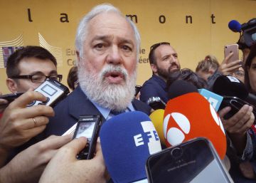 Los socialistas piden a Bruselas que evalúe si Cañete debe seguir como comisario Los socialistas piden a Bruselas que evalúe si Cañete debe seguir como comisario