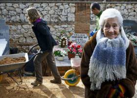 Ascensión Mendieta recupera a los 91 años los restos de su padre, fusilado en 1939